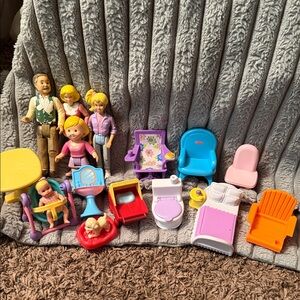 Fisher-Price Little People Family & Furniture Set - Multi-Color Kids Toy
